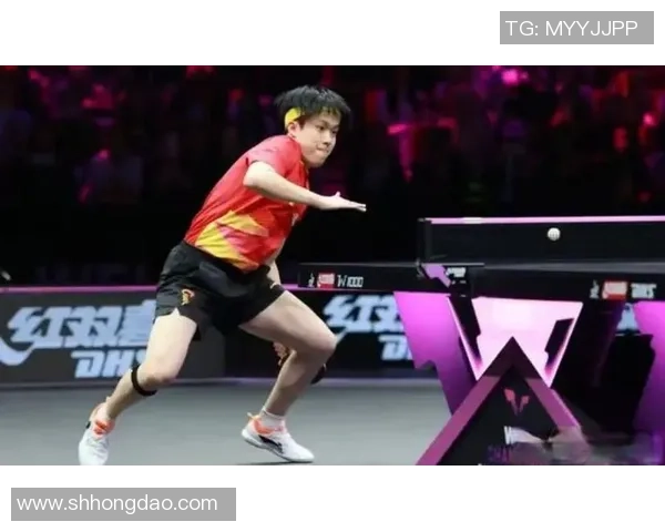 王楚钦又被开团?法国巨细勒布伦,一个仿照樊振东,一个仿照磕球桌 王楚钦又被开团?法国巨细勒布伦,一个仿照樊振东,一个仿照磕球桌